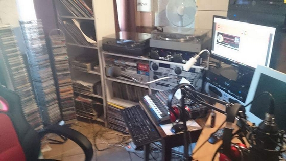 studios-radio-rfr-en-savoie